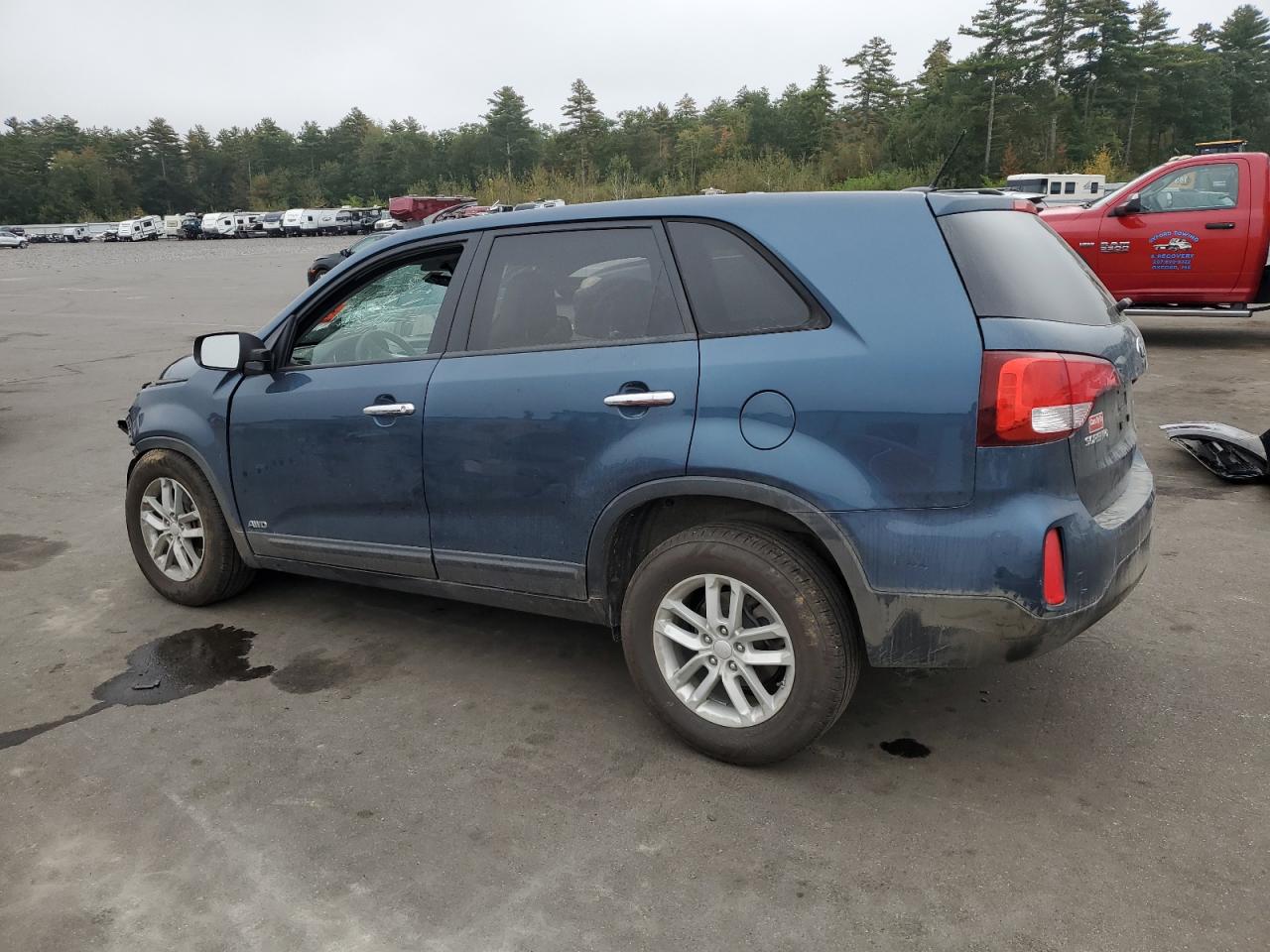 Obraz 2 z 2015 KIA SORENTO LX 2015 z VIN 5XYKTCA6XFG555268