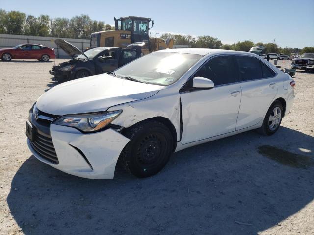 Obraz 1 z 2017 TOYOTA CAMRY LE 2017 z VIN 4T1BF1FK7HU681764
