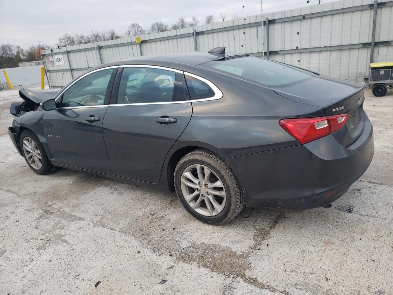 Obraz 2 z 2016 CHEVROLET MALIBU LT 2016 z VIN 1G1ZE5ST0GF326586
