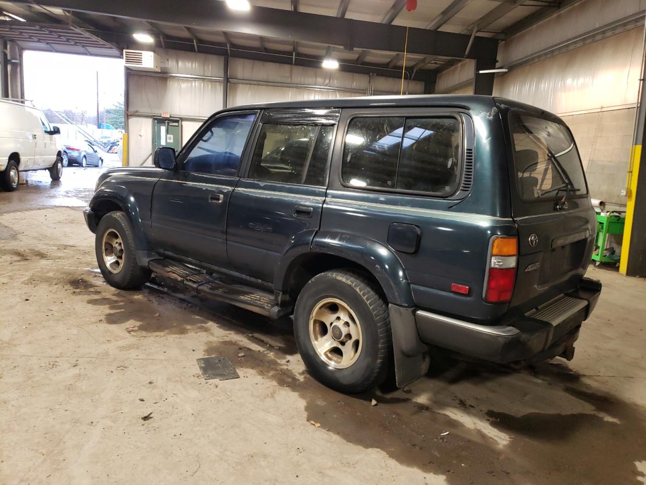 Image 2 of 1994 TOYOTA LAND CRUISER DJ81 1994 with VIN JT3DJ81WXR0083499