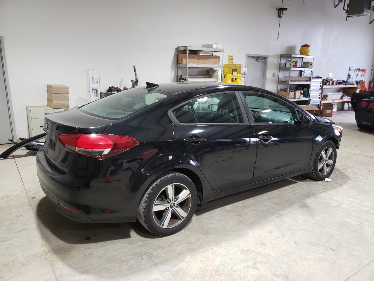 Obraz 3 z 2018 KIA FORTE LX 2018 z VIN 3KPFL4A79JE244291