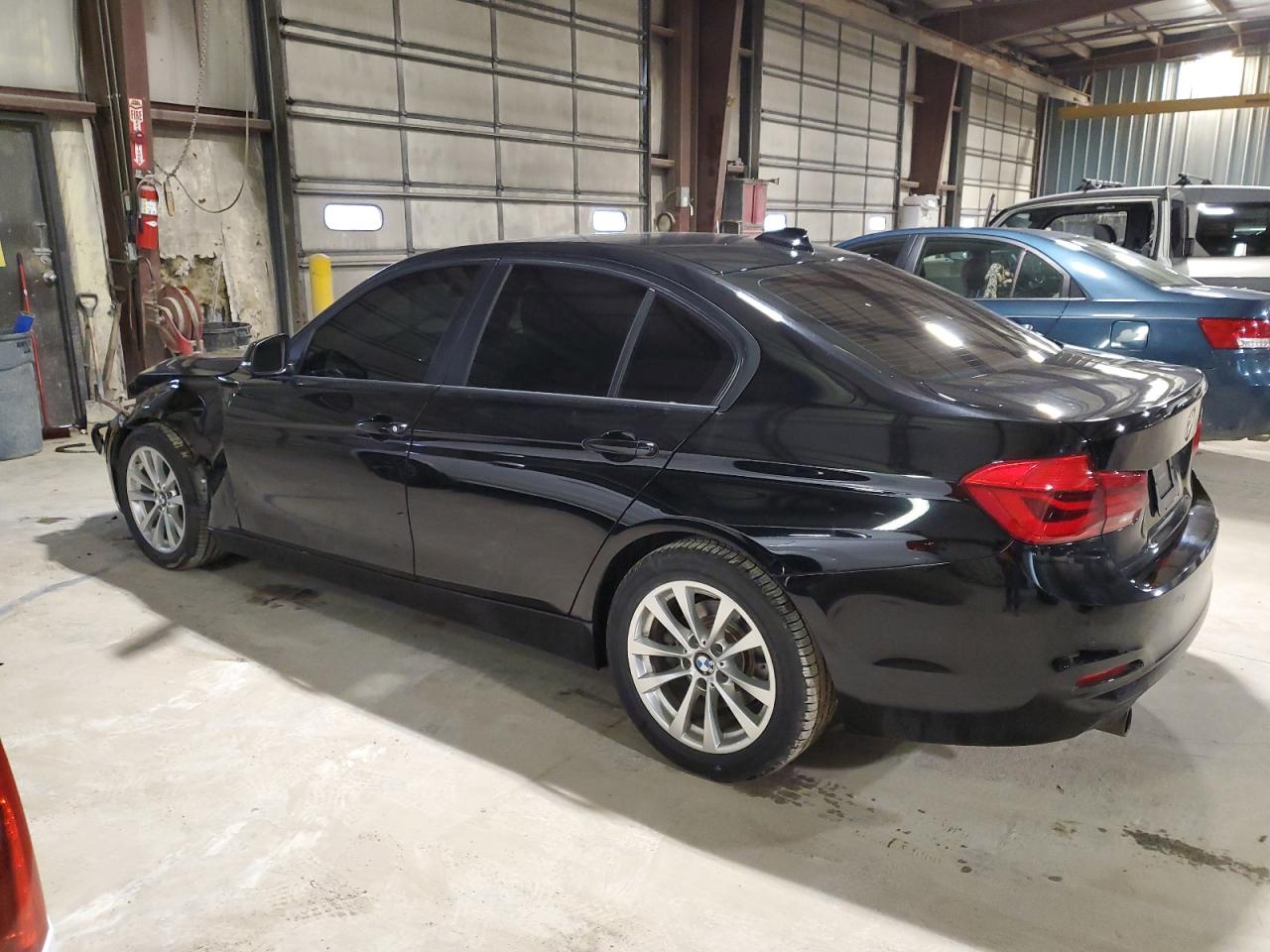 Image 2 of 2017 BMW 320 I 2017 with VIN WBA8E1G51HNU13035