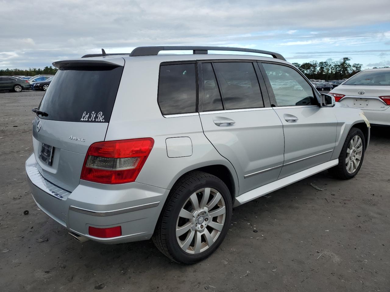 Image 3 of 2010 MERCEDES-BENZ GLK 350 4MATIC 2010 with VIN WDCGG8HB5AF452534