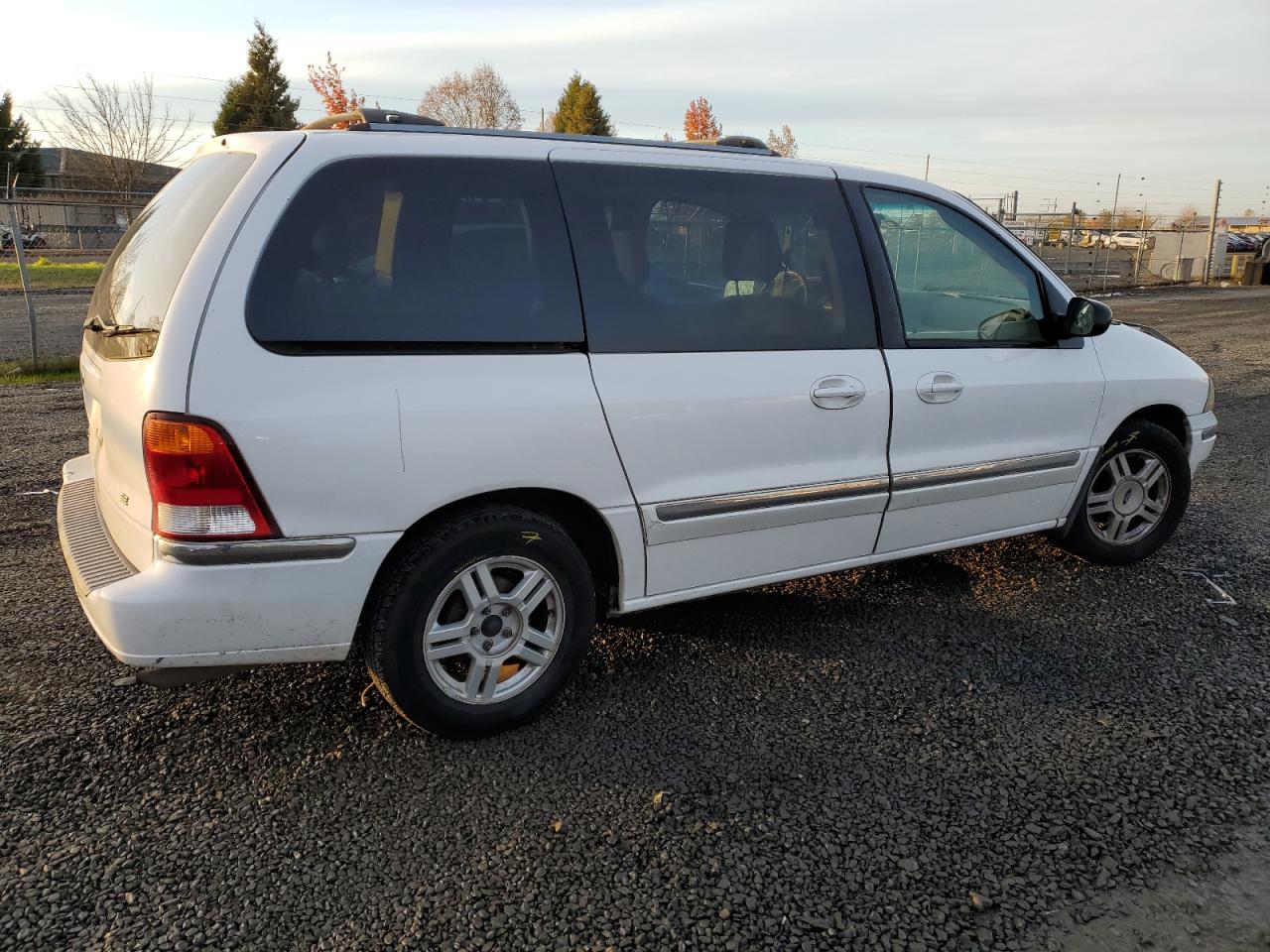 Изображение 3 2001 FORD WINDSTAR SE 2001 с VIN 2FMDA524X1BC19927