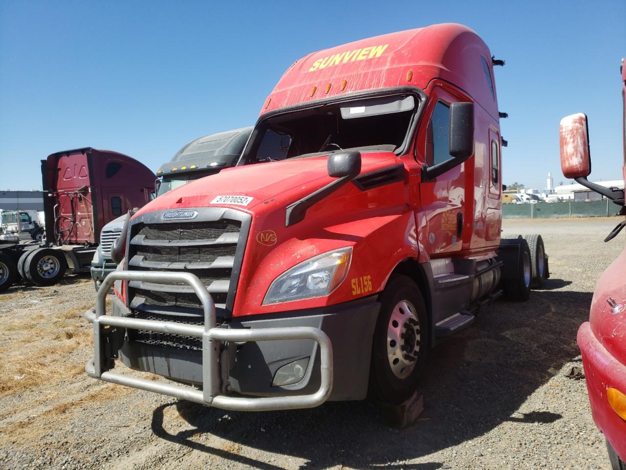 2020 FREIGHTLINER CASCADIA 126  2020 image