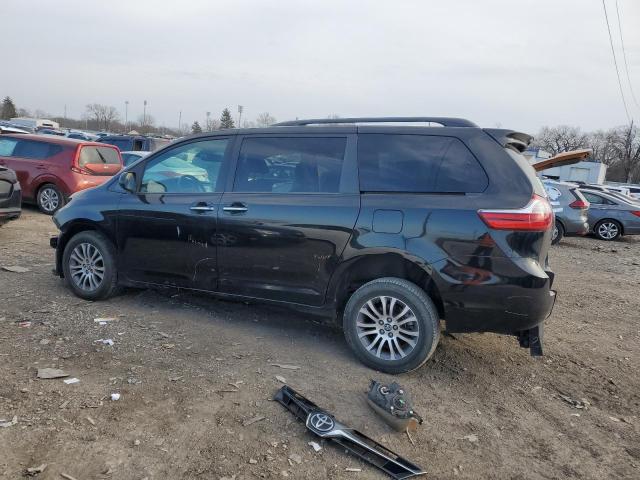Image 2 of 2018 TOYOTA SIENNA XLE 2018 with VIN 5TDYZ3DC9JS934459