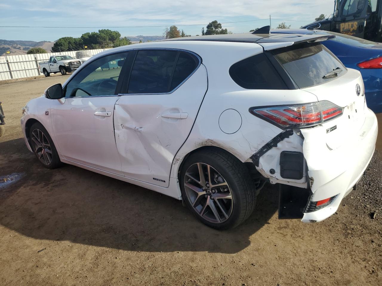 Image 2 of 2016 LEXUS CT 200 2016 with VIN JTHKD5BH4G2279415