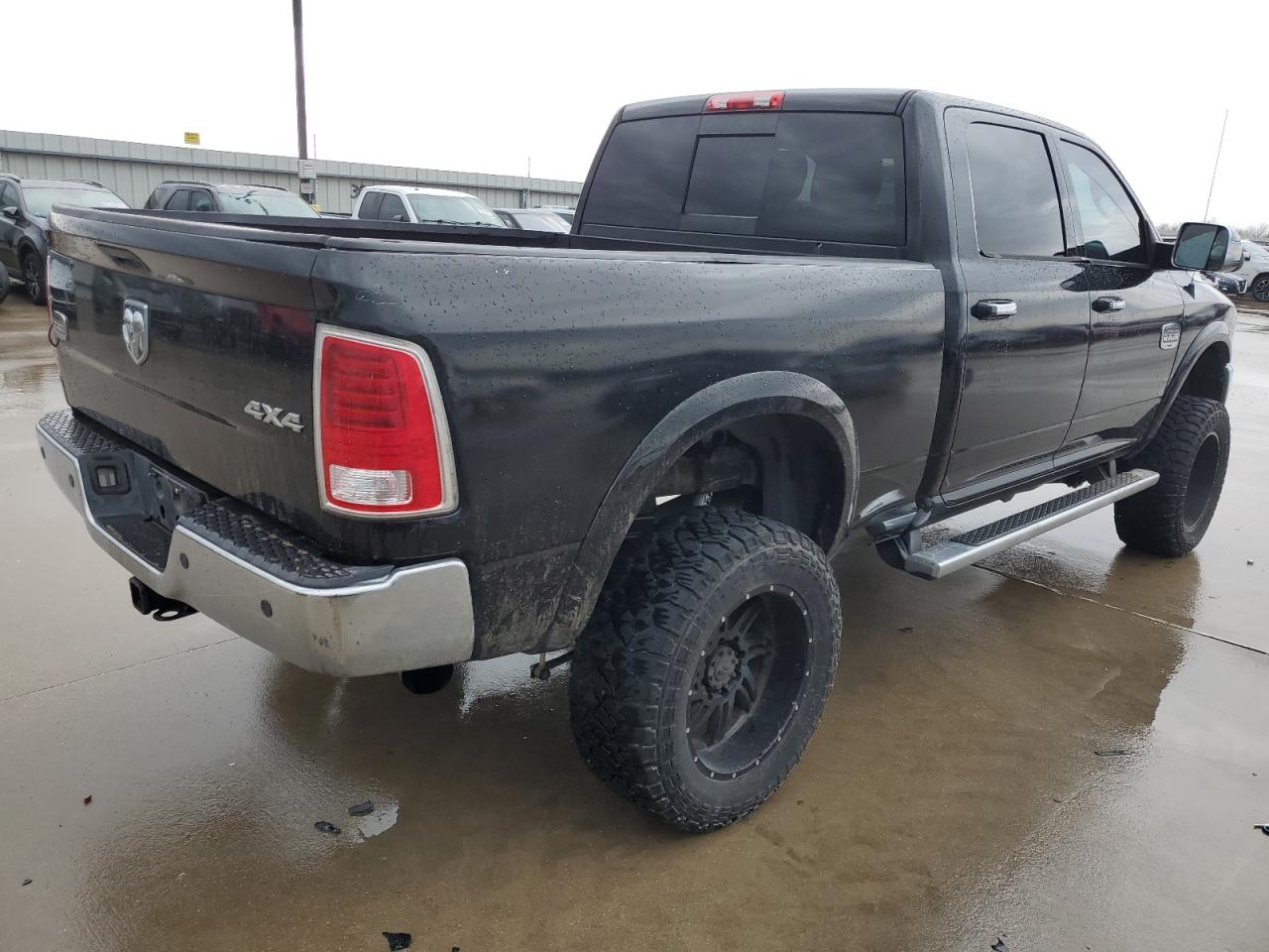 Image 3 of 2015 RAM 2500 LONGHORN 2015 with VIN 3C6UR5GL4FG502039