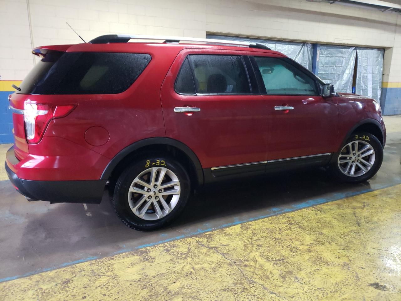 Image 3 of 2014 FORD EXPLORER XLT 2014 with VIN 1FM5K7D80EGA32952