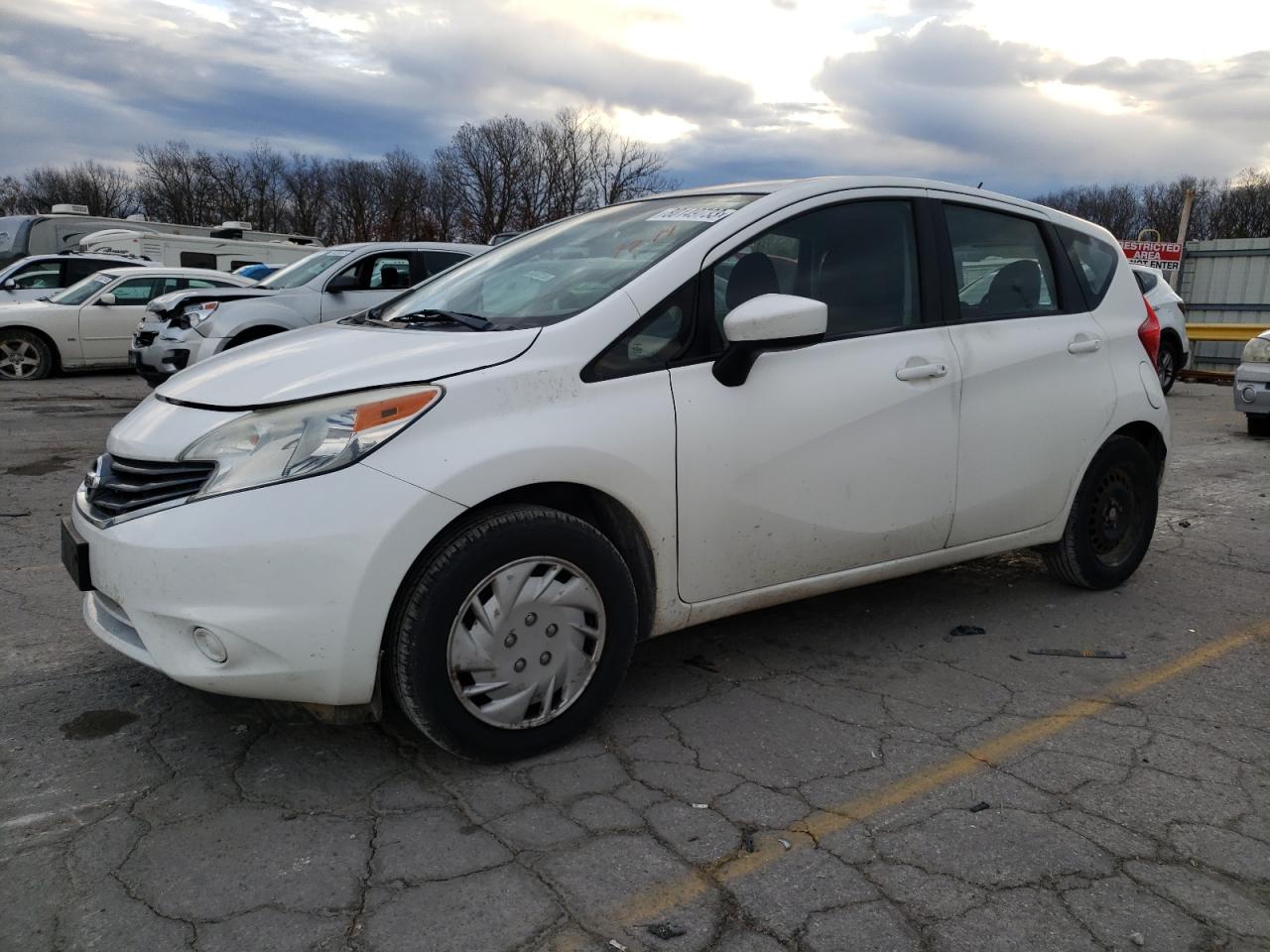 Image 1 of 2015 NISSAN VERSA NOTE S 2015 with VIN 3N1CE2CP3FL419705