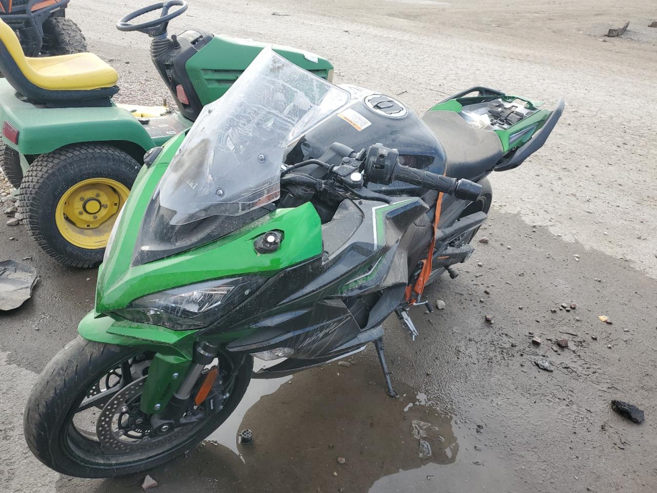 Obraz 2 z 2023 KAWASAKI ZX1002 K 2023 z VIN JKBZXVK18PA035496