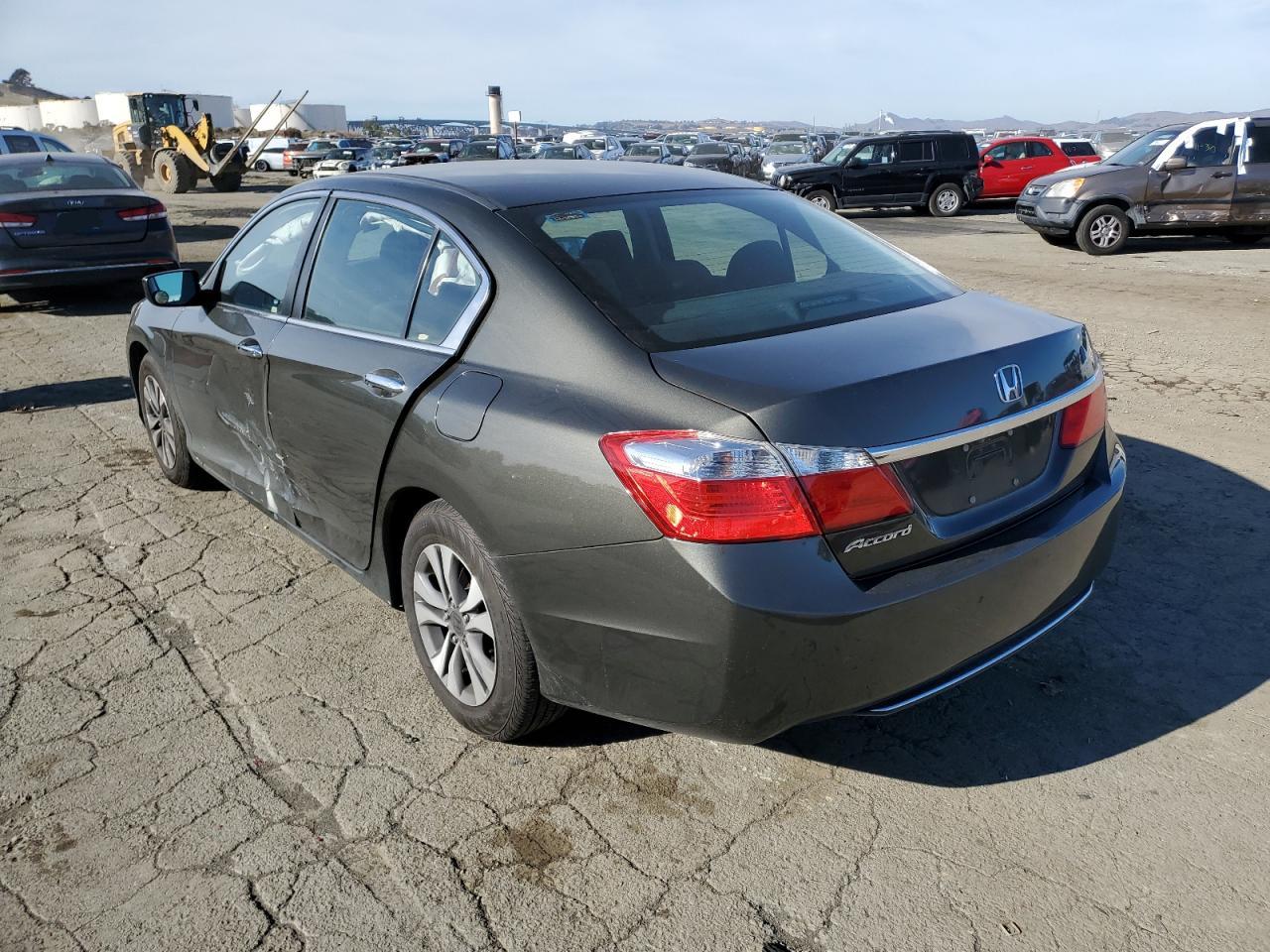 Изображение 2 2013 HONDA ACCORD LX 2013 с VIN 1HGCR2F38DA281482
