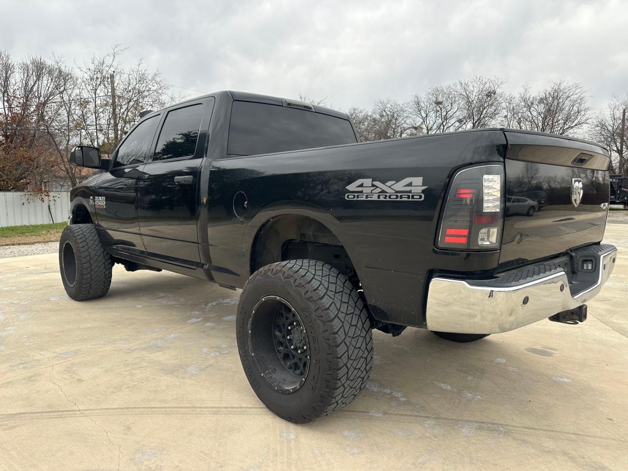 Obraz 3 z 2018 RAM 2500 ST 2018 z VIN 3C6UR5CL5JG296809