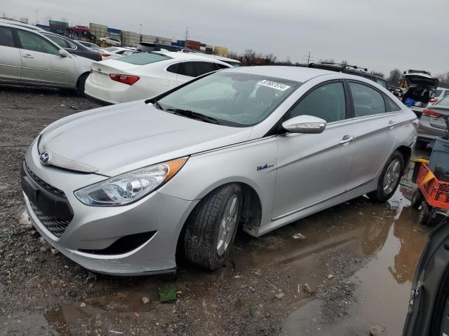 Image 1 of 2012 HYUNDAI SONATA HYBRID 2012 with VIN KMHEC4A4XCA061078