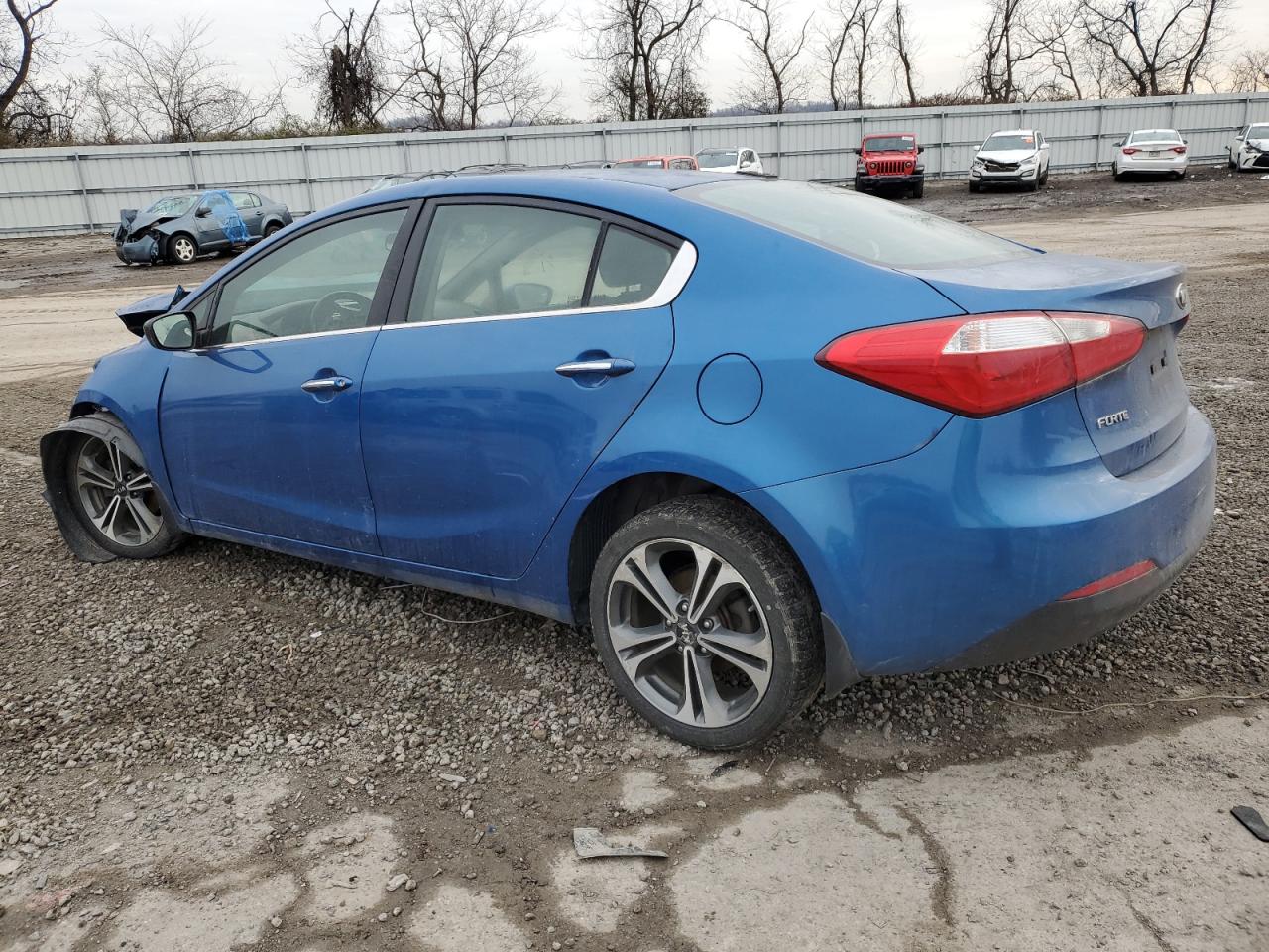 Изображение 2 2015 KIA FORTE EX 2015 с VIN KNAFX4A86F5315363