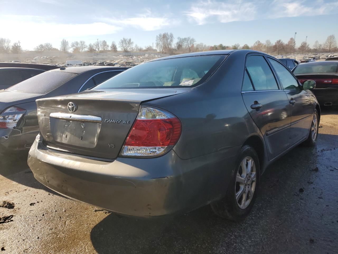 Изображение 3 2005 TOYOTA CAMRY LE 2005 с VIN 4T1BF32K75U611162