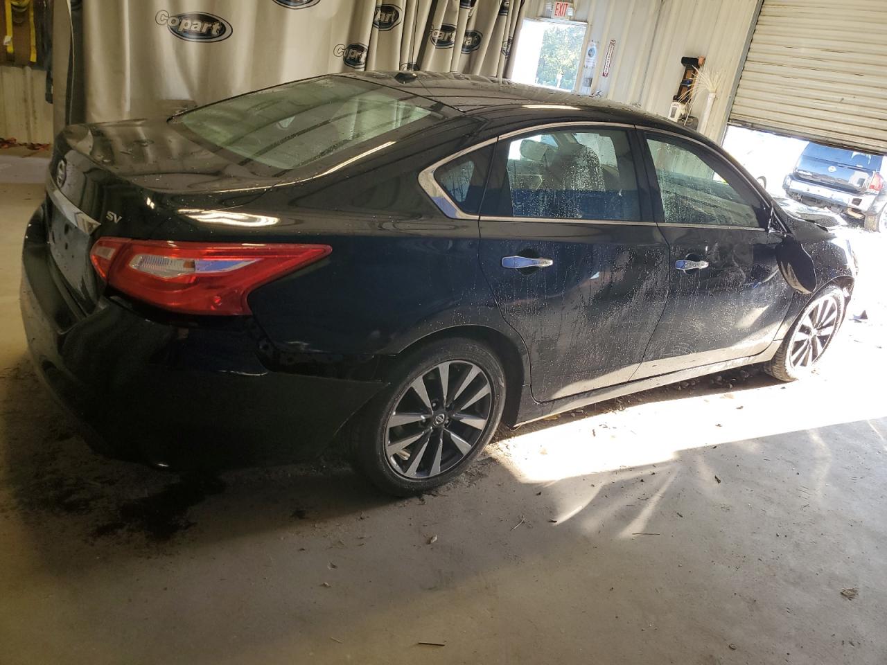 Obraz 3 z 2017 NISSAN ALTIMA 2.5 2017 z VIN 1N4AL3AP2HC269786