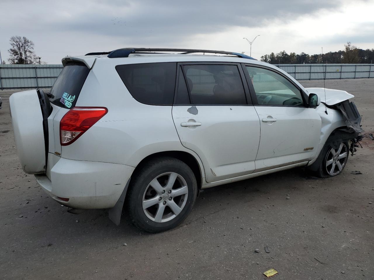 Image 3 of 2007 TOYOTA RAV4 LIMITED 2007 with VIN JTMBD31V975077875