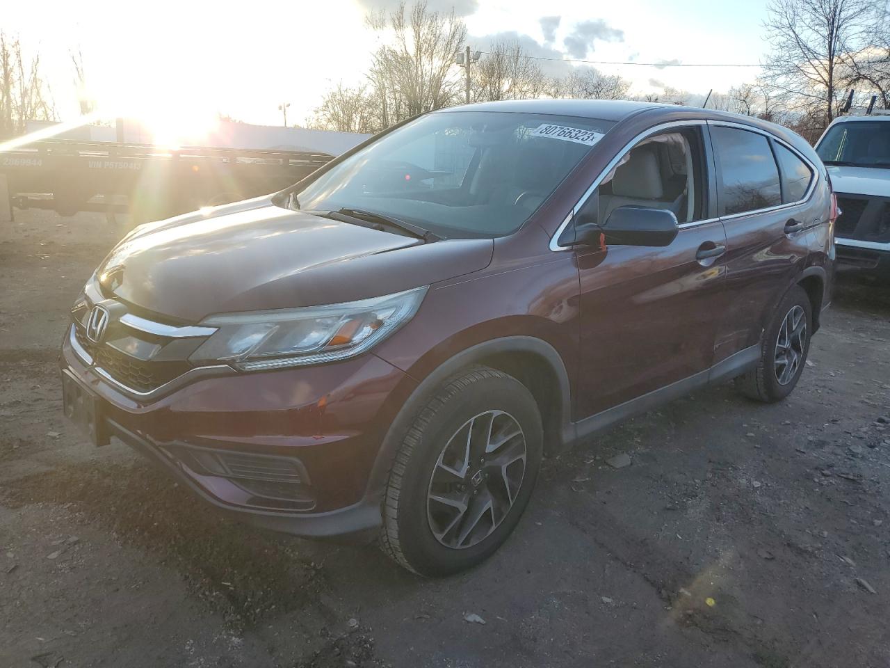 Obraz 1 z 2016 HONDA CR-V SE 2016 z VIN 2HKRM4H4XGH679413