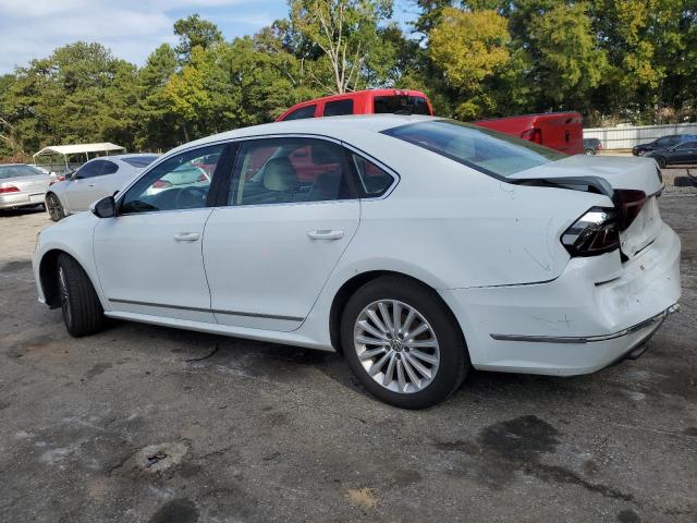 Obraz 2 z 2017 VOLKSWAGEN PASSAT SE 2017 z VIN 1VWBT7A35HC041264
