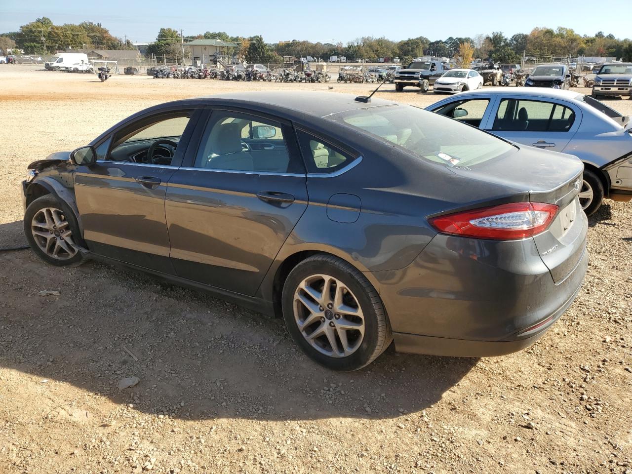 Изображение 2 2016 FORD FUSION SE 2016 с VIN 3FA6P0H74GR218742