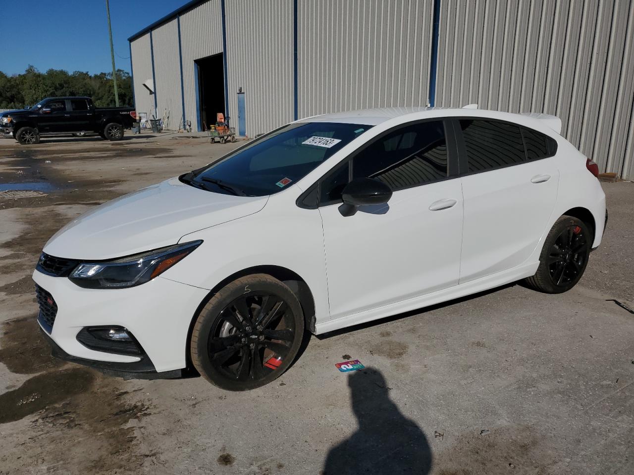 Изображение 1 2018 CHEVROLET CRUZE LT 2018 с VIN 3G1BE6SM6JS643338