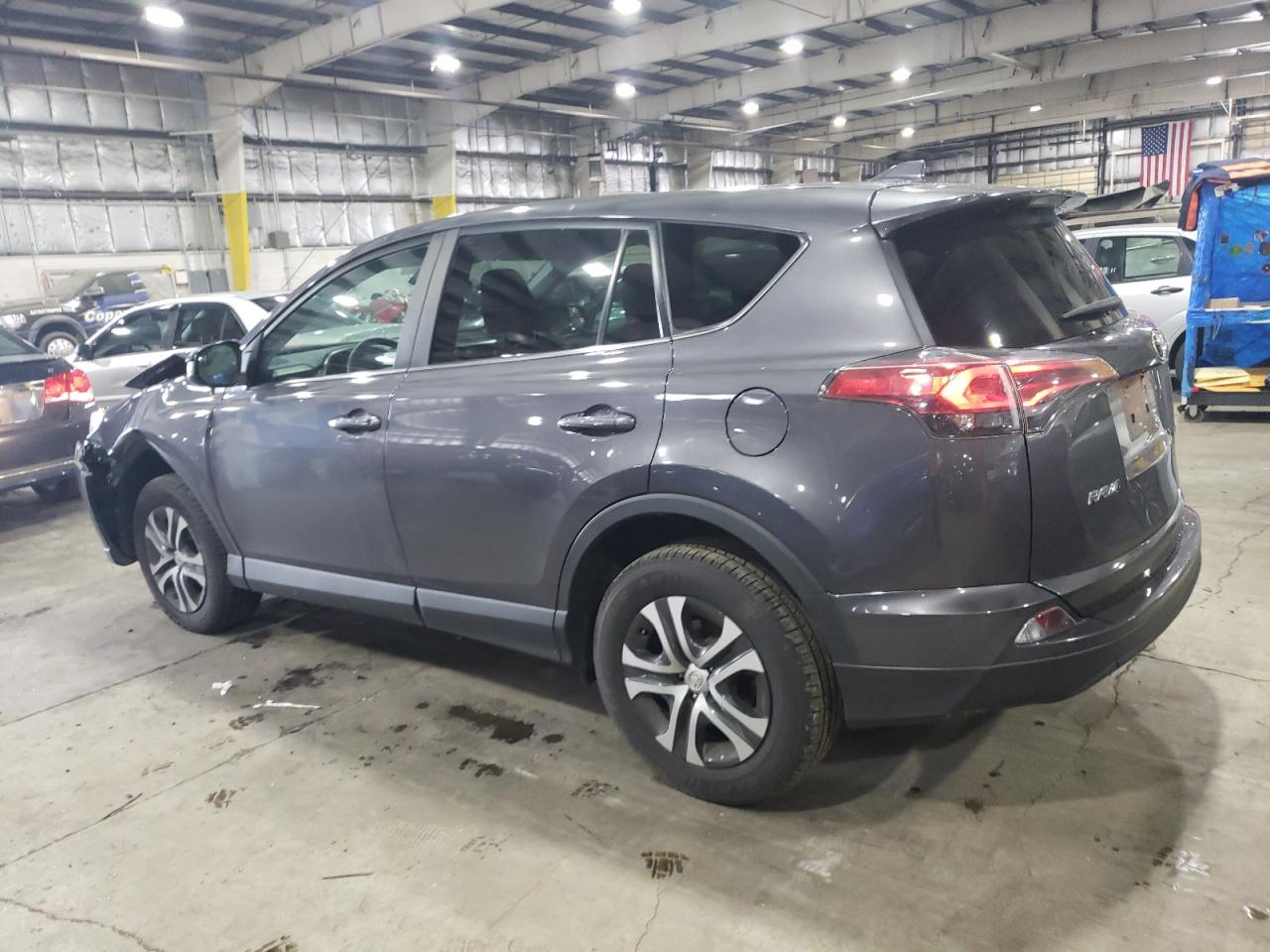 Image 2 of 2018 TOYOTA RAV4 LE 2018 with VIN 2T3ZFREV4JW442047