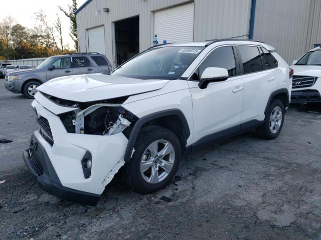 Image 1 of 2019 TOYOTA RAV4 XLE 2019 with VIN 2T3W1RFV2KW010607