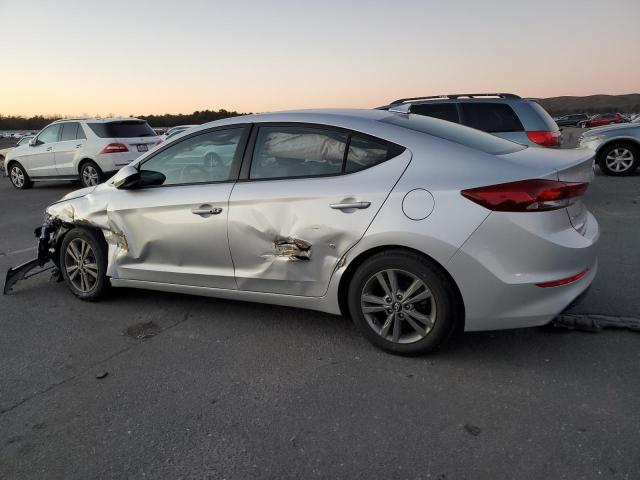 Image 2 of 2018 HYUNDAI ELANTRA SEL 2018 with VIN 5NPD84LF4JH391420
