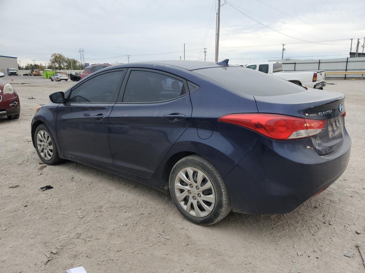 Image 2 of 2011 HYUNDAI ELANTRA GLS 2011 with VIN 5NPDH4AE1BH033168
