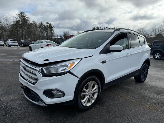 Image 2 of 2018 FORD ESCAPE SE 2018 with VIN 1FMCU9GD9JUC49837