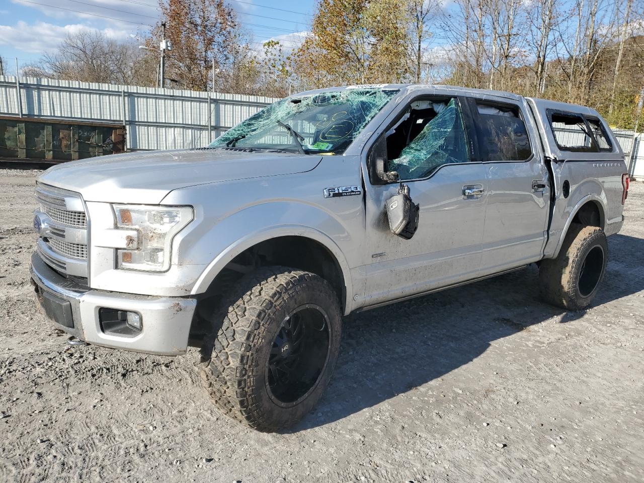 Image 1 of 2015 FORD F150 SUPERCREW 2015 with VIN 1FTEW1EG0FFA51892
