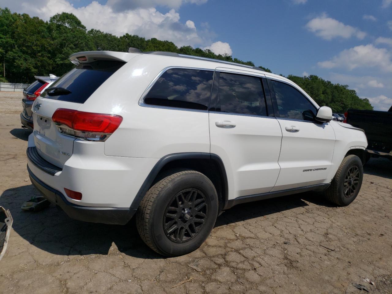 Obraz 3 z 2015 JEEP GRAND CHEROKEE LAREDO 2015 z VIN 1C4RJEAG3FC198741