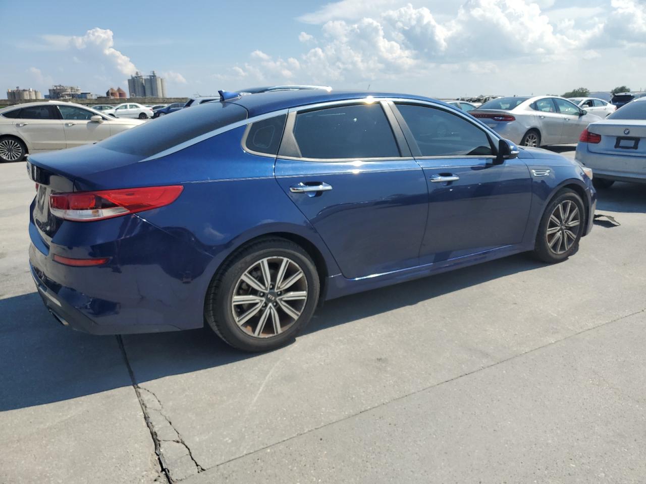Obraz 3 z 2019 KIA OPTIMA LX 2019 z VIN 5XXGT4L32KG345390