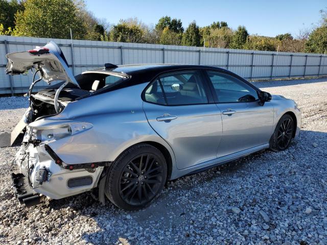 Obraz 3 z 2023 TOYOTA CAMRY TRD 2023 z VIN 4T1KZ1AK3PU080641