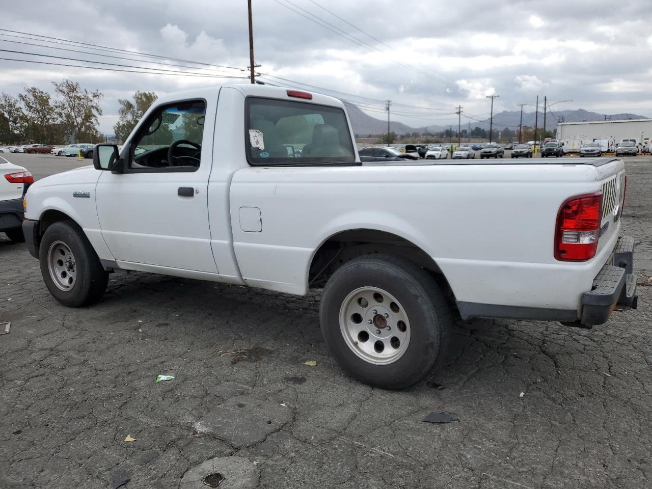 Изображение 2 2009 FORD RANGER  2009 с VIN 1FTYR10D69PA63111