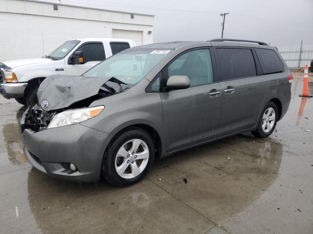 Image 1 of 2011 TOYOTA SIENNA XLE 2011 with VIN 5TDYK3DCXBS117426
