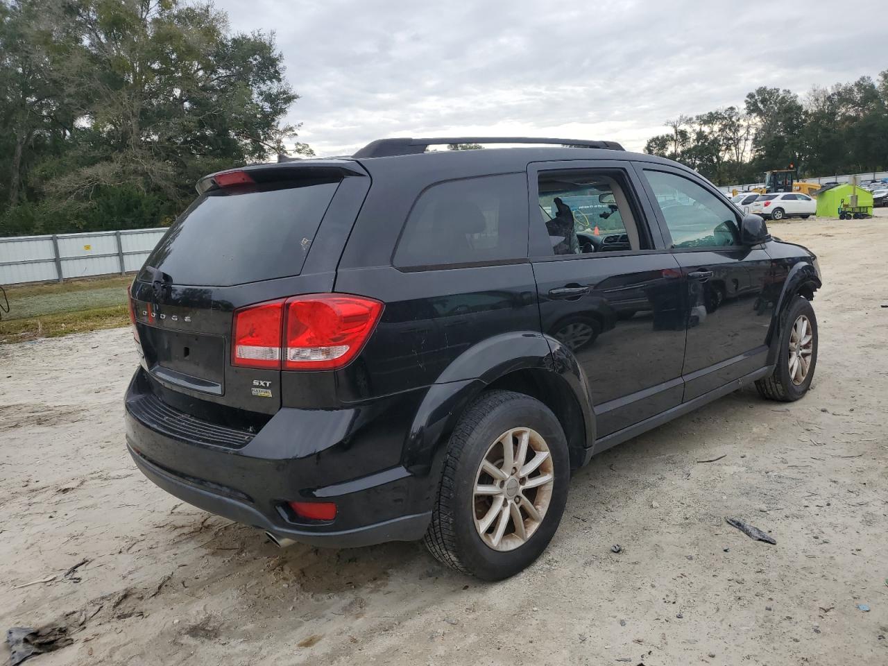 Изображение 3 2015 DODGE JOURNEY SXT 2015 с VIN 3C4PDCBG3FT524950