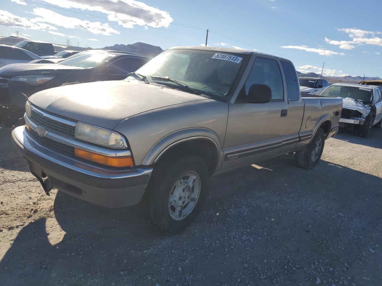 Image 1 of 1998 CHEVROLET S TRUCK S10 1998 with VIN 1GCDT19X7W8122234