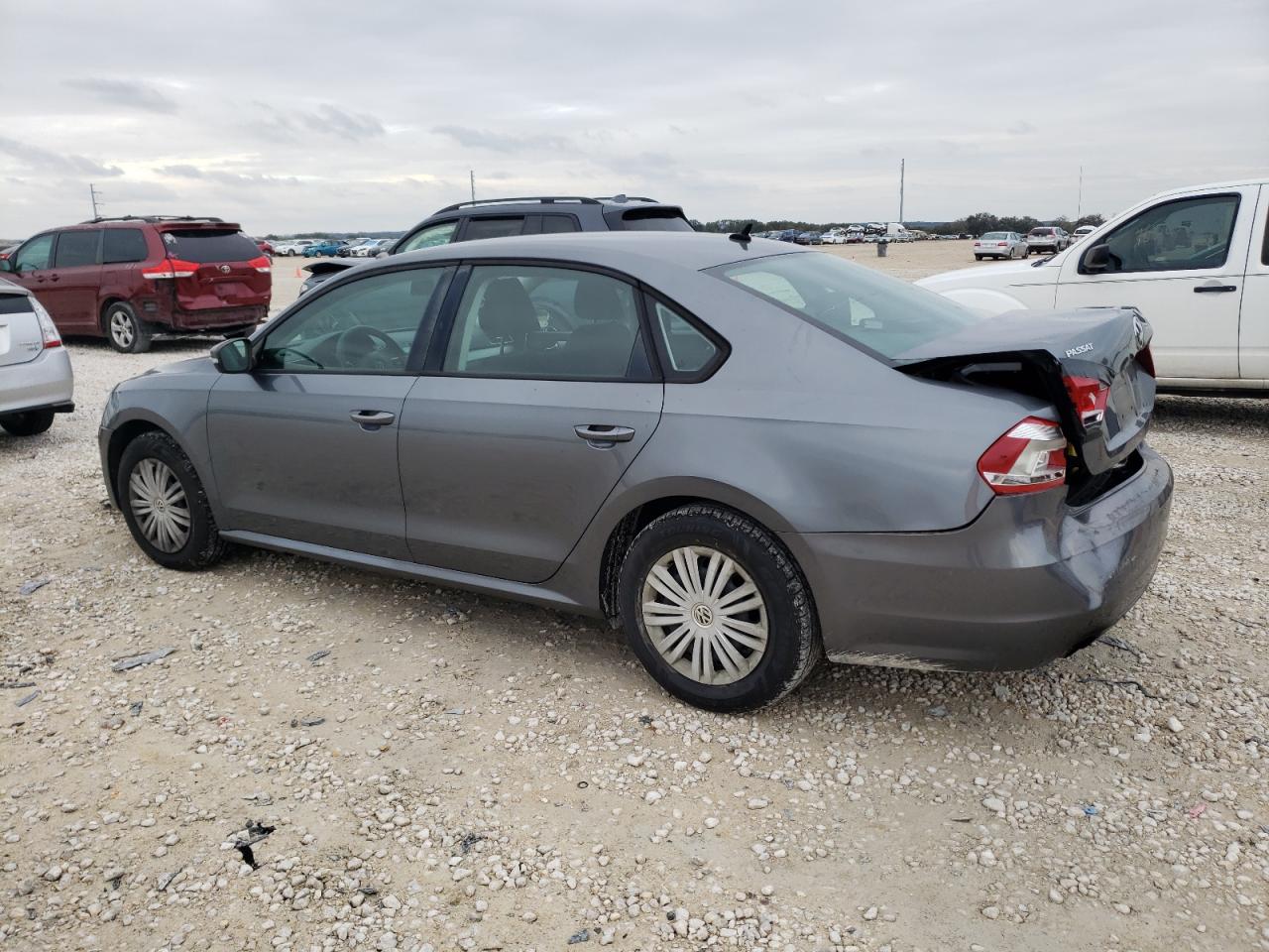 Image 2 of 2014 VOLKSWAGEN PASSAT S 2014 with VIN 1VWAS7A35EC072072