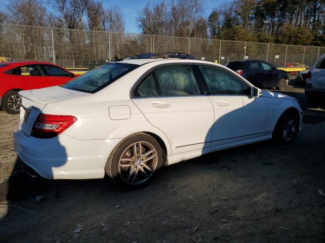 Image 3 of 2013 MERCEDES-BENZ C 300 4MATIC 2013 with VIN WDDGF8AB3DA883352