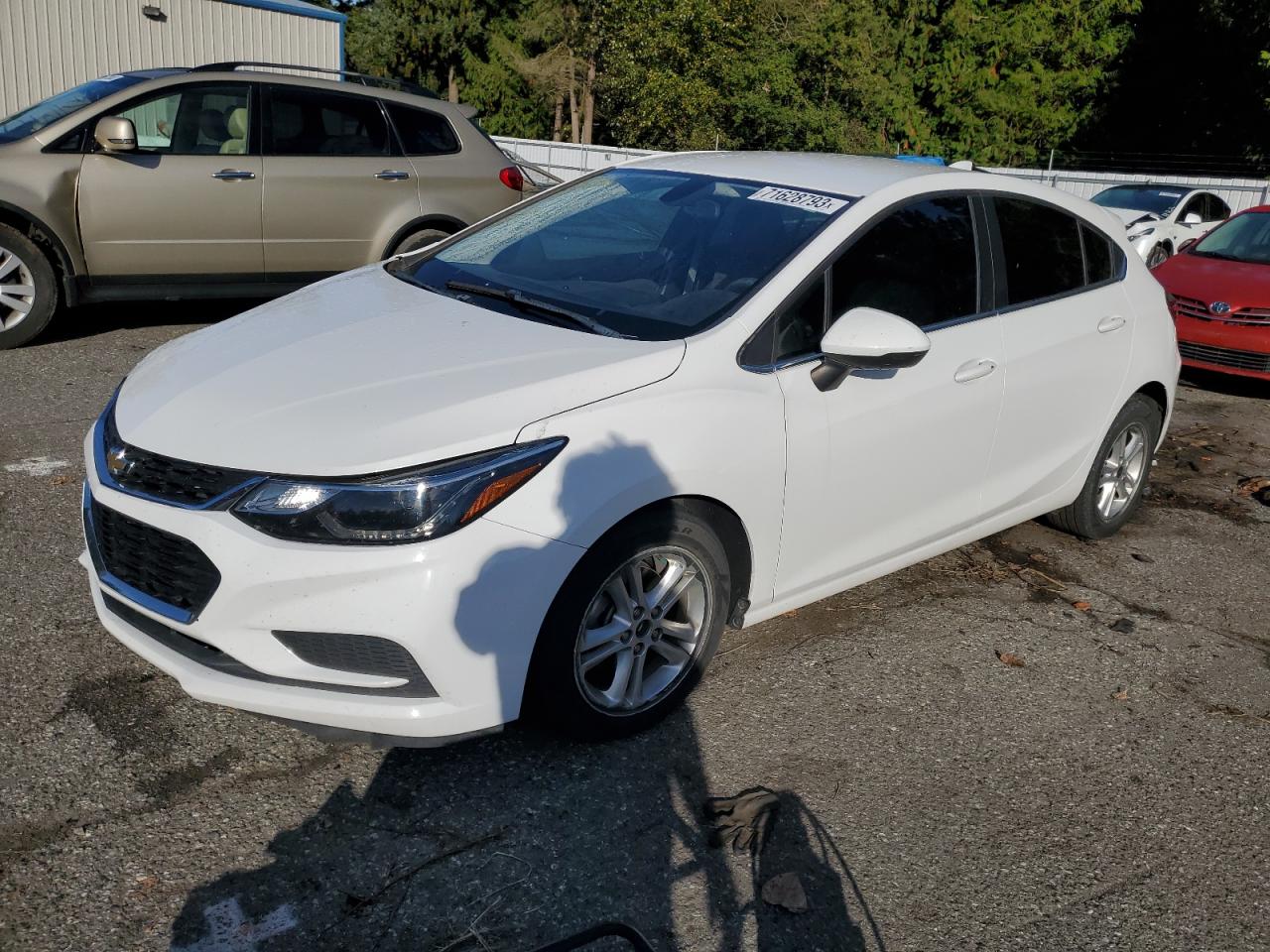 Image 1 of 2018 CHEVROLET CRUZE LT 2018 with VIN 3G1BE6SM0JS594282