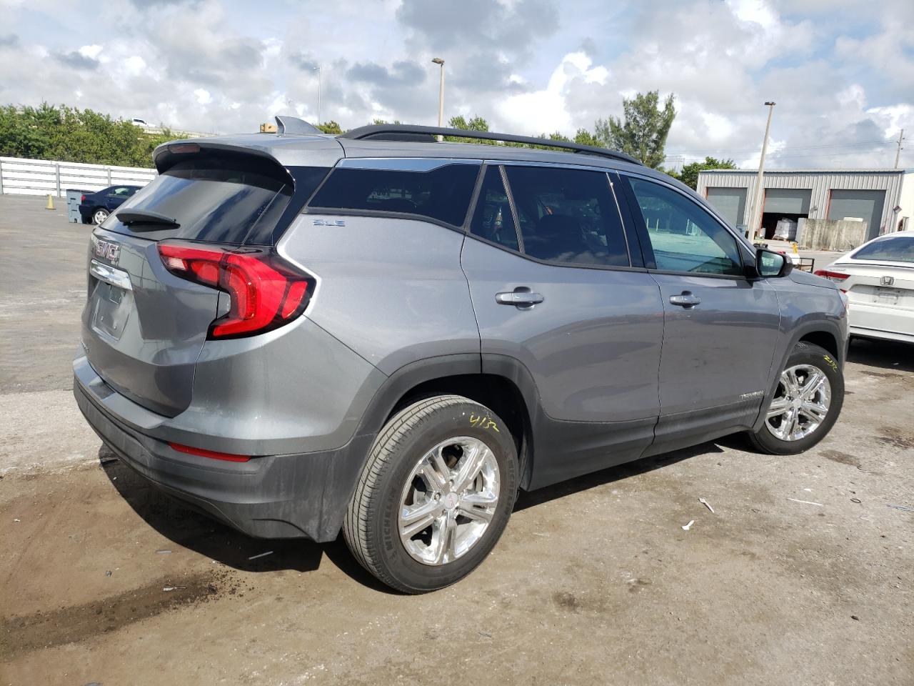 Image 3 of 2020 GMC TERRAIN SLE 2020 with VIN 3GKALMEV4LL173006