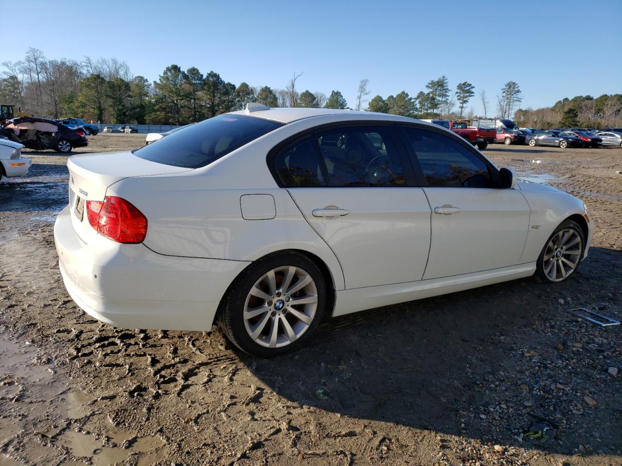 Изображение 3 2011 BMW 328 I SULEV 2011 с VIN WBAPH5G56BNM81297