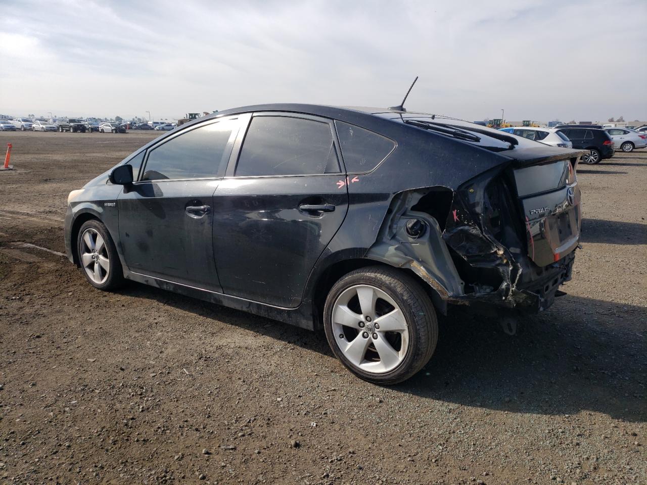Image 2 of 2011 TOYOTA PRIUS  2011 with VIN JTDKN3DU7B0309069