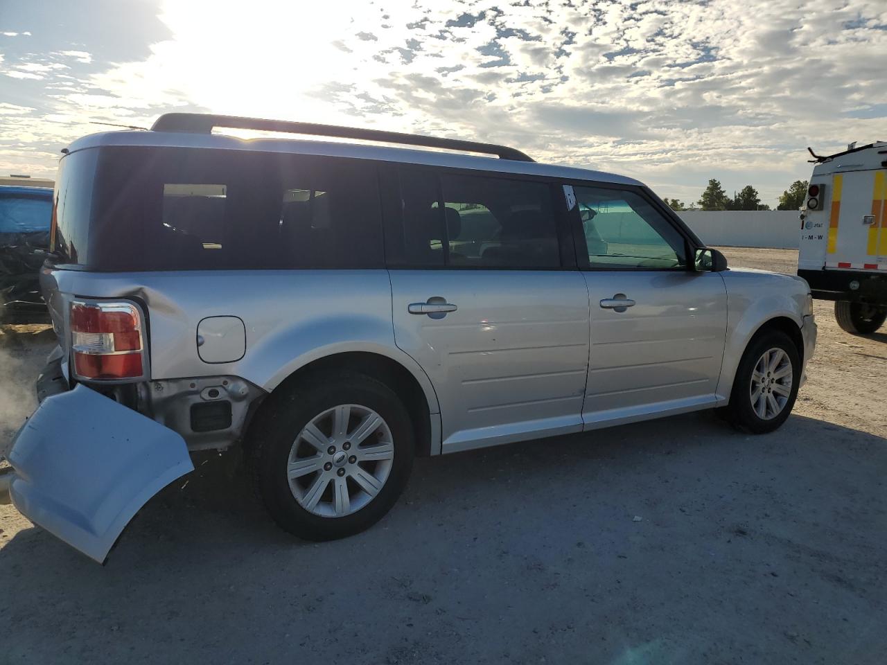 Image 3 of 2012 FORD FLEX SE 2012 with VIN 2FMGK5BC6CBD04171