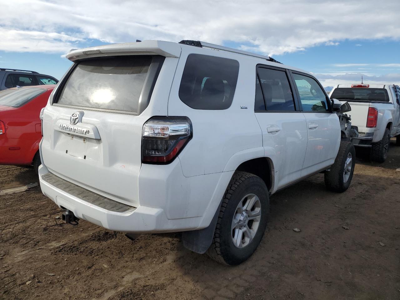 Изображение 3 2018 TOYOTA 4RUNNER SR5/SR5 PREMIUM 2018 с VIN JTEBU5JR5J5489633