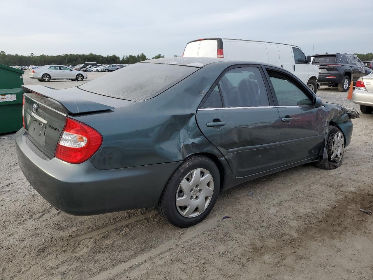 Image 3 of 2003 TOYOTA CAMRY LE 2003 with VIN 4T1BE32K33U687204