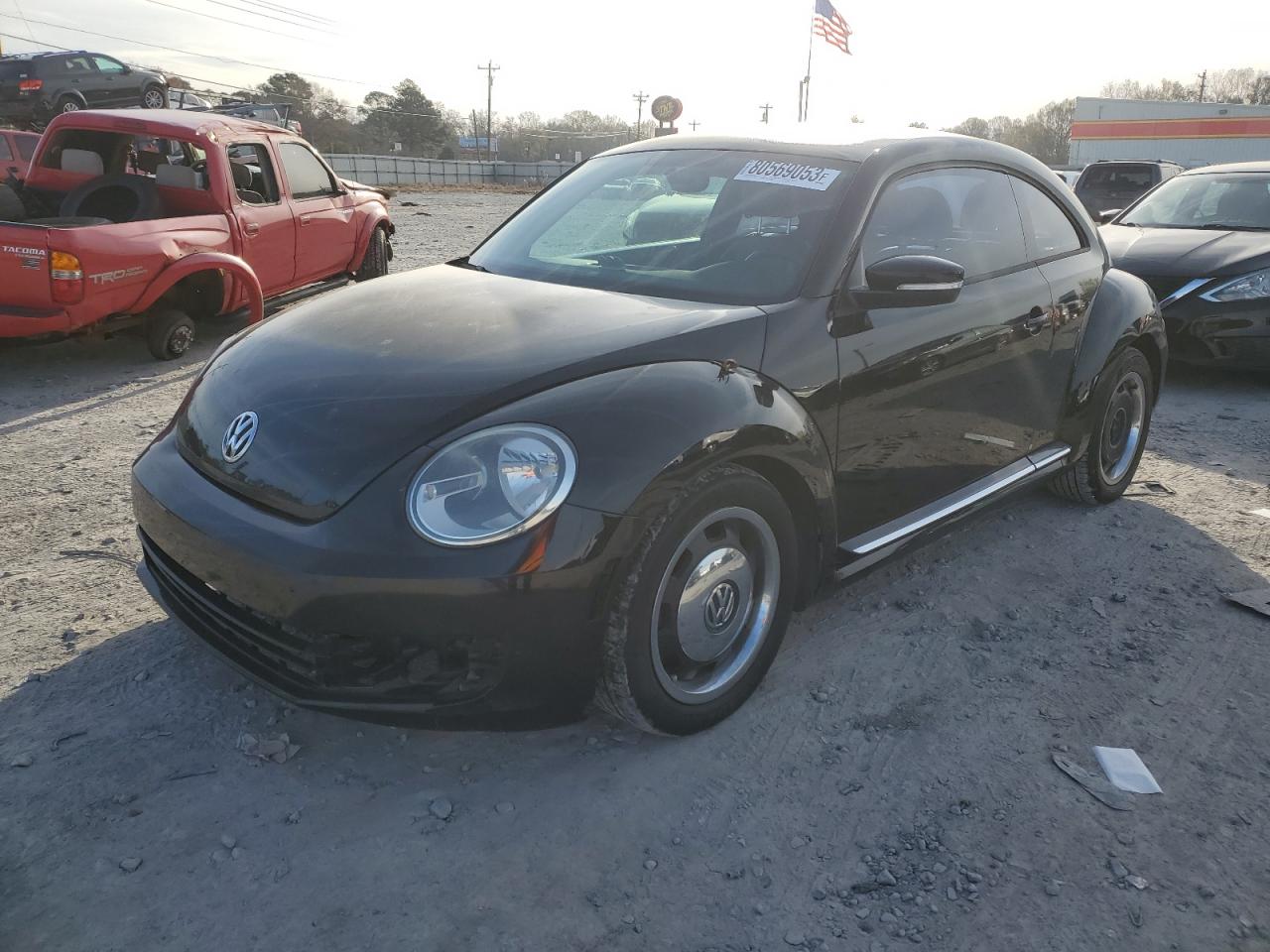 2012 VOLKSWAGEN BEETLE  2012 image