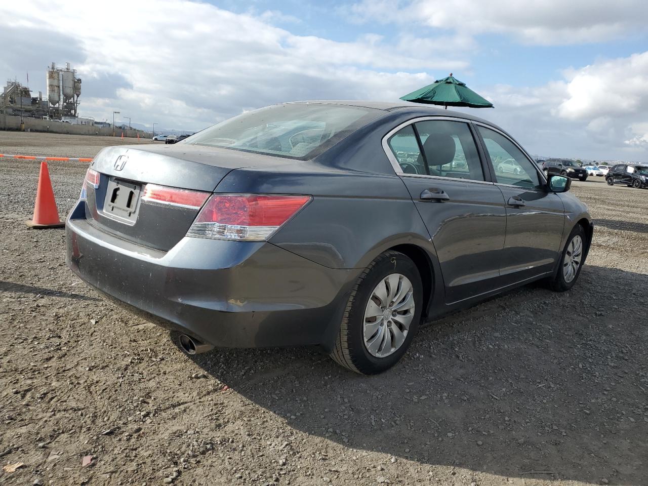 Изображение 3 2011 HONDA ACCORD LX 2011 с VIN 1HGCP2F38BA065425